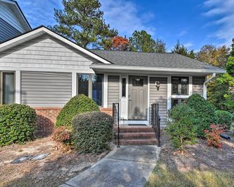 Pinehurst Gem On Golf Course And Putting - Pinehurst - Building