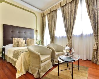 Hotel Le Isole - Venedik - Yatak Odası