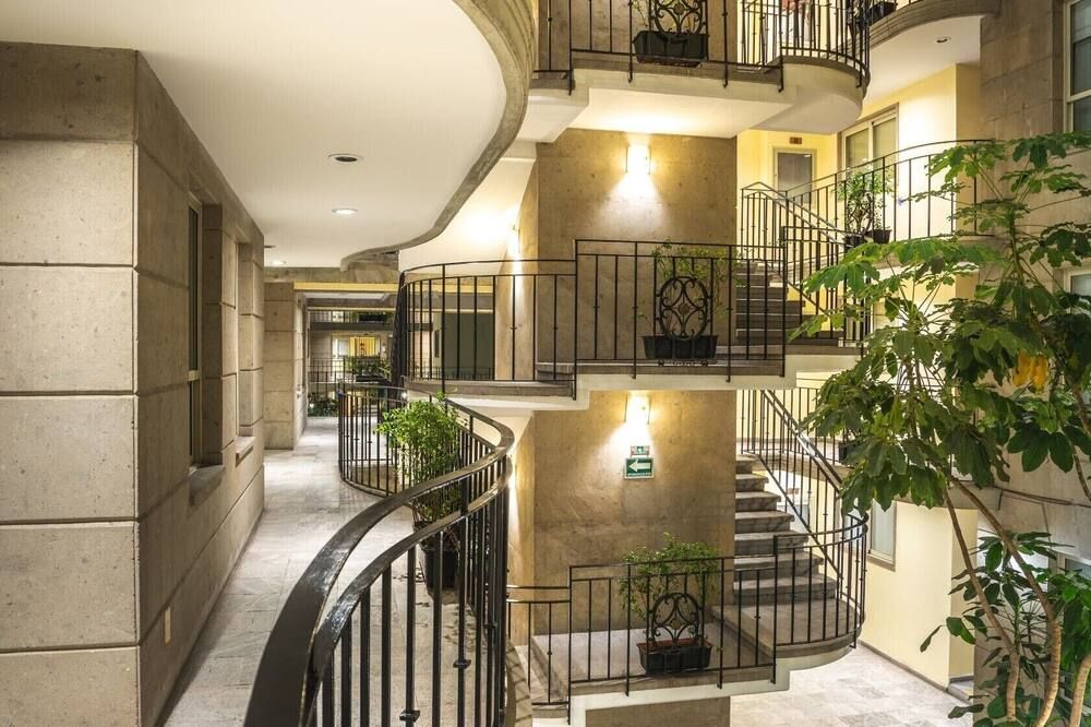Suites Obelisk - Mexico City - Hallway