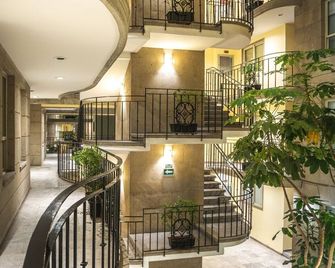 Suites Obelisk - Mexico City - Hallway