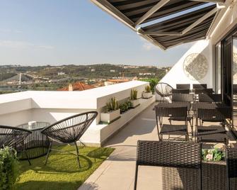 Penedo da Saudade Suites & Hostel - Coimbra - Balkon