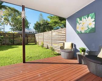 Luxury Townhouse! Walking Distance To Everything! - Yamba - Patio