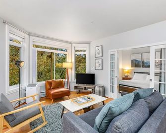 The Corner Nest at Belltown - Seattle - Wohnzimmer