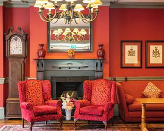 The Red Lion Hotel - Uxbridge - Лаунж