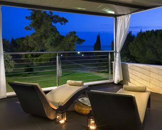 Aminess Vival Maestral Hotel - Novigrad - Balcon
