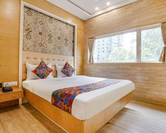 팹호텔 닐카말 - 뭄바이 - 침실