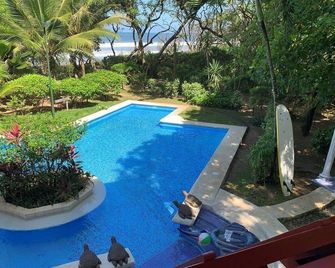 Beachfront Villa In Playa Grande, Private Patio & Pool, 4br/3ba, Private Parking - Playa Grande - Pool