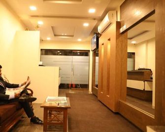 Galaxy inn By Glitz Hotels - Bombay