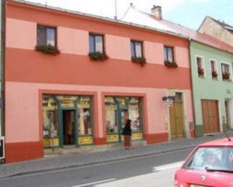 Penzion Iga - Jindřichův Hradec - Budova