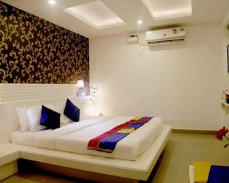 Paparazzi Resort - Calangute - Soverom