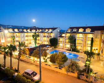 Club Amaris Apartments - Marmaris - Gebouw