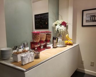 414 Hotel - New York - Buffet