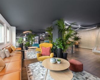 Livingtown Ag - ציריך - טרקלין