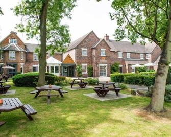 Premier Inn Nuneaton-Coventry - Нанітон - Будівля