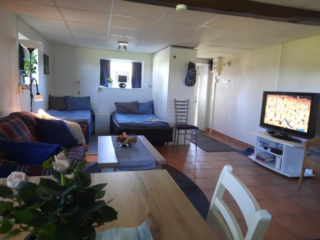 Cosy 2 bed Apartment in the Countryside - Tollarp - Вітальня