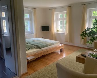 Double room 6 - Loensches Gut - Görlitz