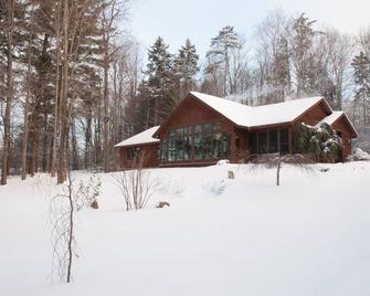 Vermont Paradise With Hot-tub- Dog Friendly - Hyde Park - Edificio