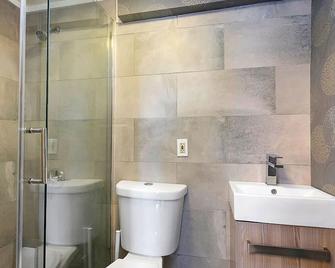 Private Studio In Boston's Bay Village! - Boston - Baño