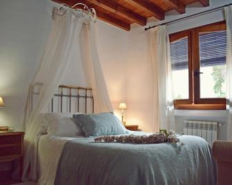 Apartamentos Turisticos La vida de antes - Consuegra - Habitación