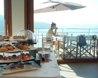 Sesta Terra Natural Resort - Framura