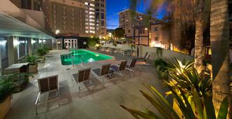 Courtyard by Marriott San Juan Miramar - San Juan - Pool