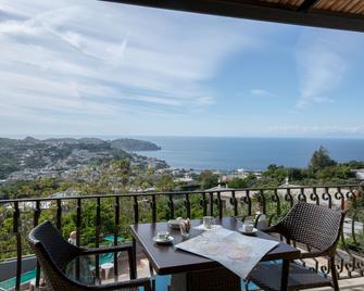 Hotel Ape Regina - Casamicciola Terme - Balcone