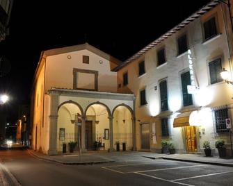 Albergo Il Giglio - Prato - Edificio