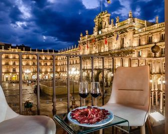 Salamanca Luxury Plaza - Salamanca - Balkon