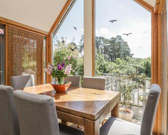 Drumhead Bothy - Banchory - Dining room