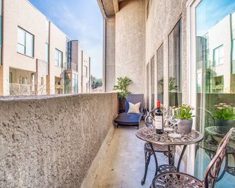 Amazing Private Rooftop Deck : Walk To Restaurants! - דאלאס - מרפסת
