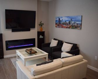 Stylish studio in Brighton - Brighton - Living room