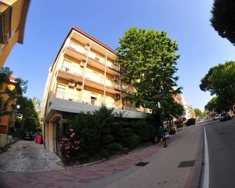 Hotel Antonella - Ravenna - Outdoor view
