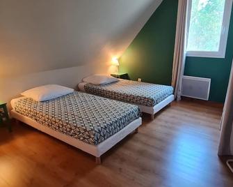 Rental house in Loubressac Nord Lot (46) 8 people with private pool - Loubressac - Schlafzimmer