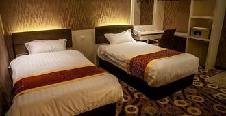 Golden Valley Hotel - Malacca - Bedroom