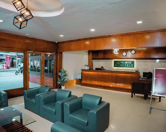 Hotel Palmyra Grand Inn - Cochín - Recepción