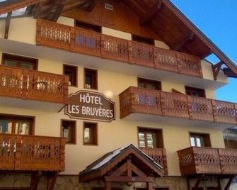 Hotel Les Bruyères - Huez - Budova