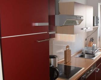 Ruhige Lage am Rande Bremerhavens - Bremerhaven - Kitchen