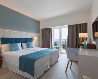 Alua Illa de Menorca - Es Canutells - Habitación