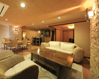 Katsuura Hilltop Hotel & Residence - Katsuura