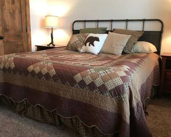 Clean, Spacious, & Relaxing Western Home, Near Tetons/Yellowstone/Jackson Hole - Victor - Habitación