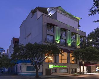 Holiday Inn & Suites Mexico Zona Reforma - Mexico City - Building