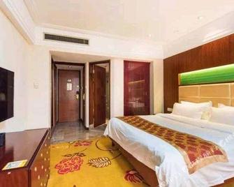 Zhuzhou jinlong Hotel (Zhuzhou Railway Station Clothing Market) - Zhuzhou - Bedroom