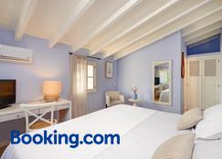 Protur Residencia Son Floriana - Cala Bona - Slaapkamer