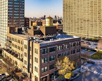 Luxéry Stay Chicago - Themed Units! Close to Downtown, McCormick Place & Wintrust Arena - Chicago - Vista del exterior