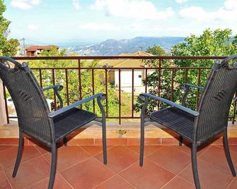 Archontiko Fiamegou Hotel&Spa - Ano Trikala - Balcón