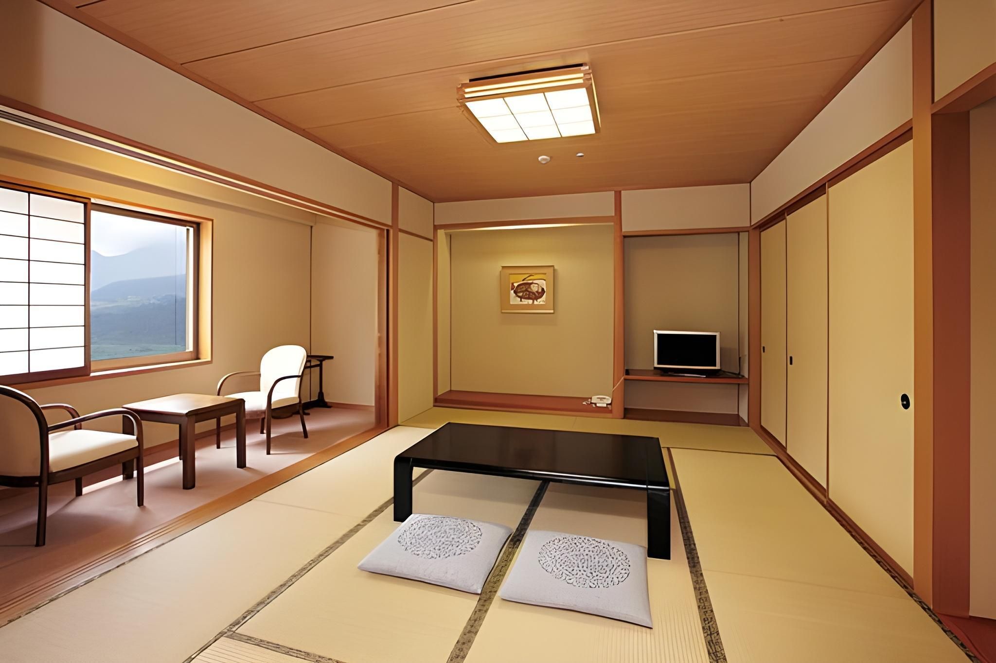 ميداجاهارا هوتل