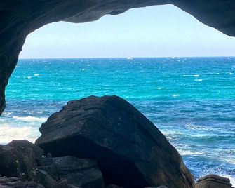 Manly Beach Retreat With Free Onsite Par - Manly