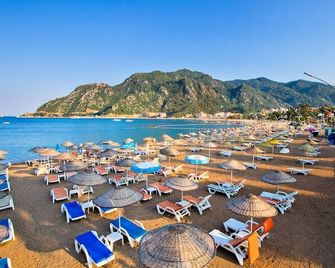 Navy Boutique Hotel - İçmeler
