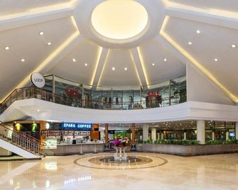 Apartments at Lido Place - Beijing - Lobby