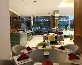 The Premiere Pekanbaru - Pekanbaru - Ravintola